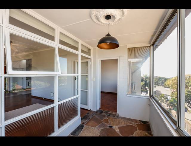 2 BEDROOM APARTMENT TO LET IN MORNINGSIDE